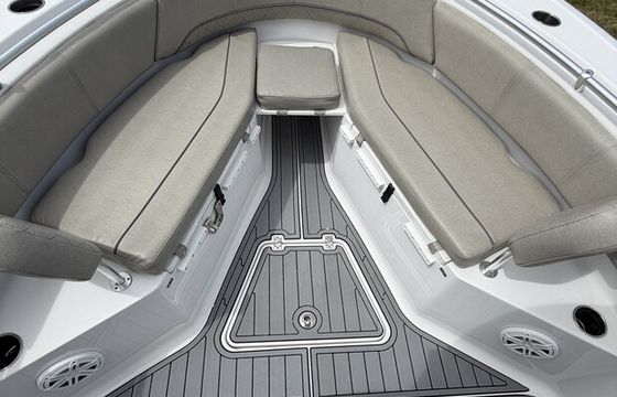 Luxury 23’ Sportsman Center Console | Easy Private Lift Access | Fuel