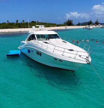 55 Sea Ray to cruise the islands