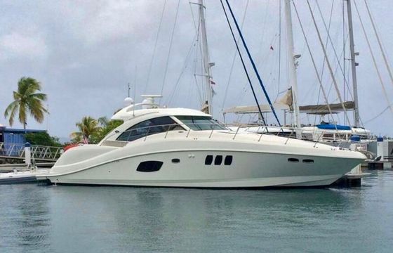 55 Sea Ray to cruise the islands