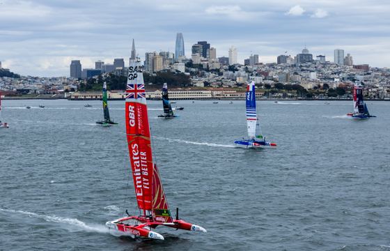 Watch SailGP Up Close Aboard a Fast & Family-Friendly J/105