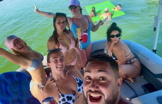 24ft Sun Tracker Party Barge – Anna Maria Island Adventure
