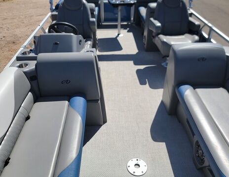 Captained-20ft Avalon Tritoon – 150HP | BBQ, Double Bimini; $125/hr