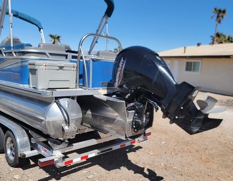 Captained-20ft Avalon Tritoon – 150HP | BBQ, Double Bimini; $125/hr