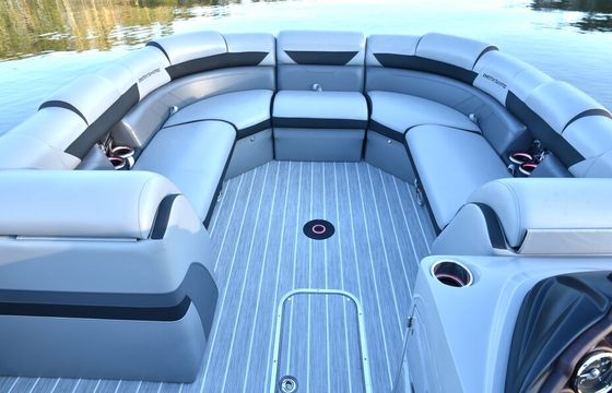 **Stunning 25FT Berkshire Tri-toon with 250HP and a High Top BAR. Wow!