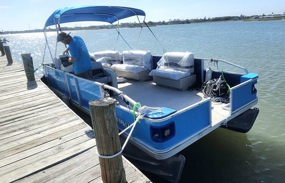 The Jim Ray: 22 ft pontoon w bimini shade &amp; rocking stereo
