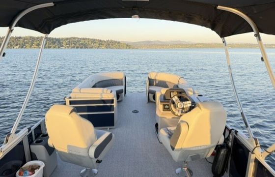 Brand New 2026 Harris 23’ Pontoon – Perfect for Parties &amp; Family