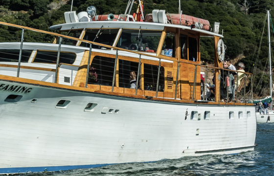 Classic Vintage Gatsby-Era Motor Yacht!