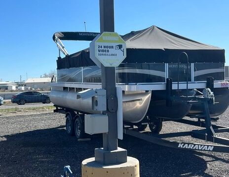 22' Triton Boat!