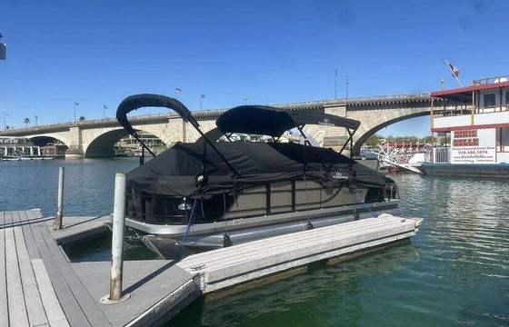 2023 Beautiful Veranda Luxury Tritoon 200 HP