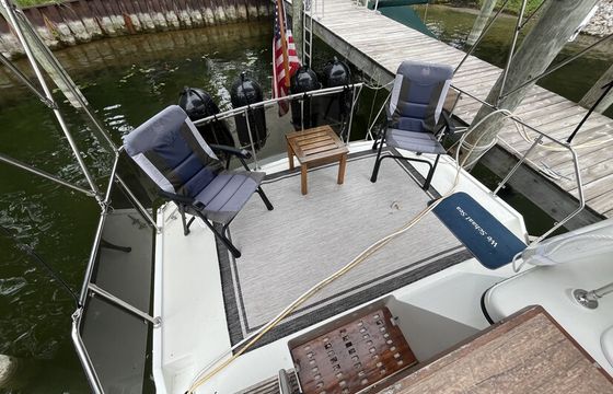 32' Beautiful Carver - Enjoy Spring Lake/Grand Haven!