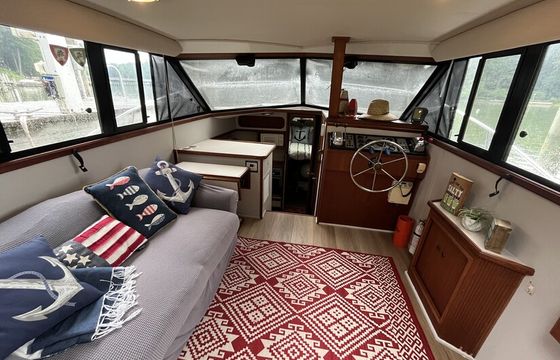 32' Beautiful Carver - Enjoy Spring Lake/Grand Haven!