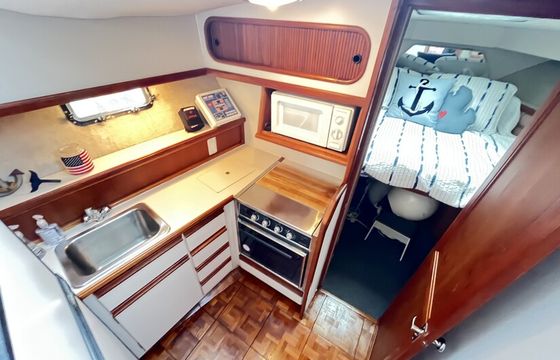 32' Beautiful Carver - Enjoy Spring Lake/Grand Haven!