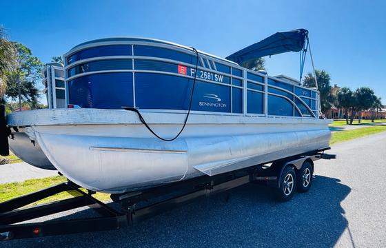 The fun starts here!! 23ft Bennington Pontoon