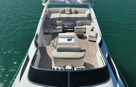 Miami Superyacht Experience Aboard 105ft Leopard