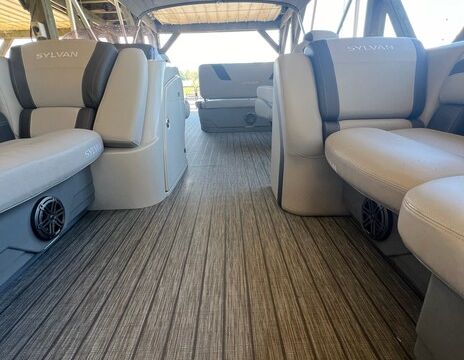 Premium Tritoon Experience with 200hp Rental on Lake Tillery NC