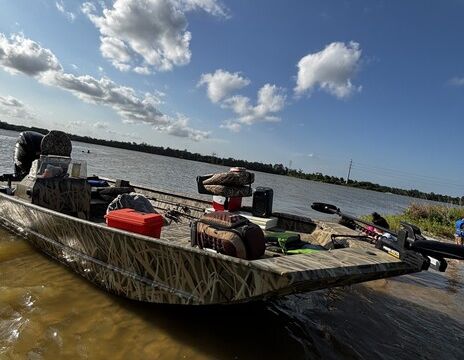 Brand New 20' 2025 Lowe Roughneck 2070