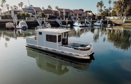 13ppl Gold Coast Yacht Double Decker Beauty