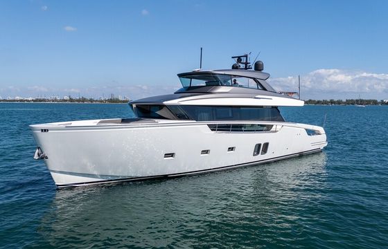 Sanlorenzo 76SX – Italian Luxury in Fort Lauderdale
