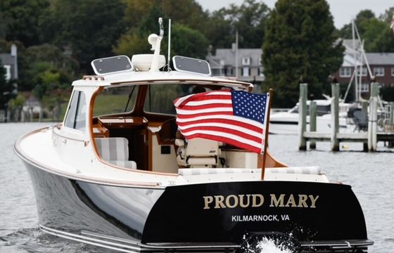 LUXURY YACHT RENTAL