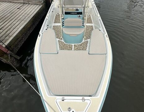 SANDMAN (Bay Boat Fishing and Island Hopper)