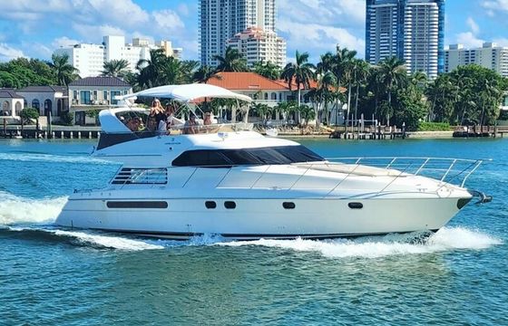 Cruise in Comfort: 65ft Flybridge Yacht for Rent in Fort Lauderdale