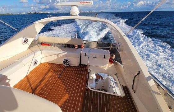 Cruise in Comfort: 65ft Flybridge Yacht for Rent in Fort Lauderdale