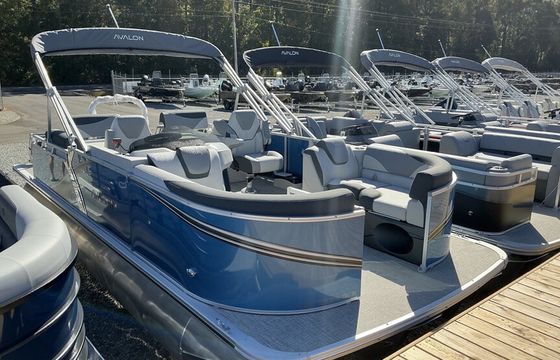 Brand-New 2025 Avalon LSZ Pontoon - Seats 12. Broken Bow Lake