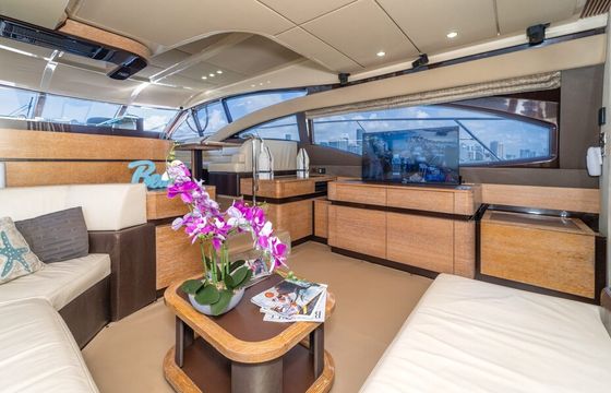 65ft Azimut Luxury Yacht with 2 Jet Skis Included in Miami Beach