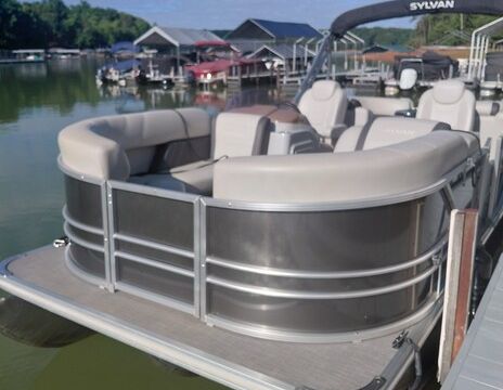 Sylvan Mirage LZ Pontoon