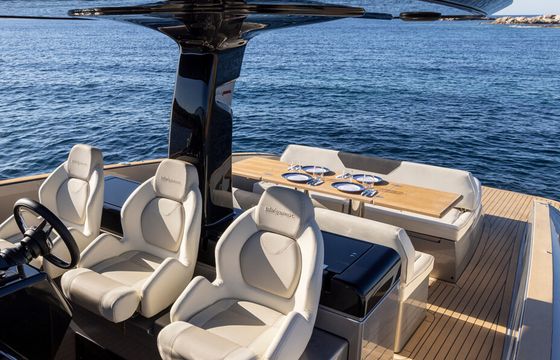 Experience DC aboard an elegant 40 ft Mediterranean Motor Yacht