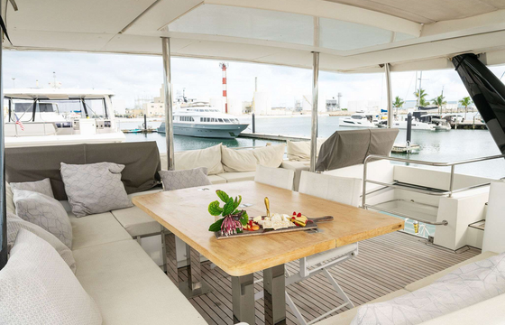 67ft Lagoon 630MY Luxury Power Catamaran – Bahamas Charter
