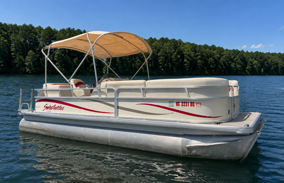 21' Sweetwater Pontoon Gas Included!