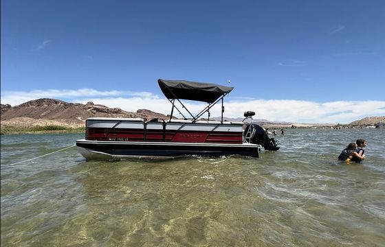 2023 23 FT TRIFECTA TRITOON MER 150 HP