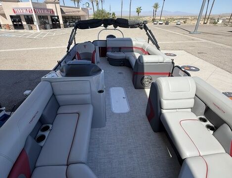 2023 23 FT TRIFECTA TRITOON MER 150 HP