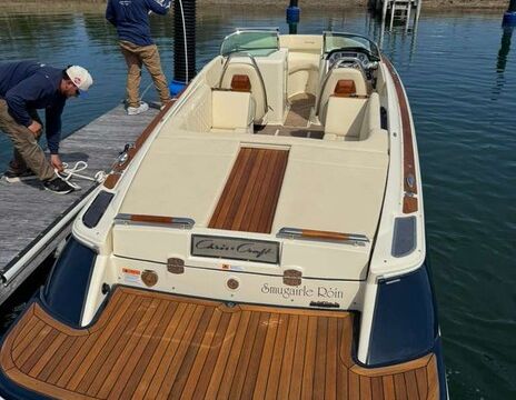 Luxury New Chris Craft Launch 27