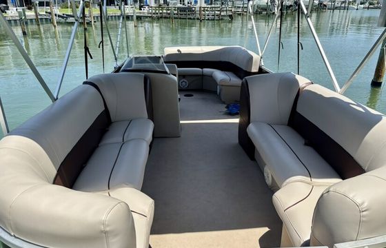 24ft Bentley Pontoon Madeira Beach/Johns Pass