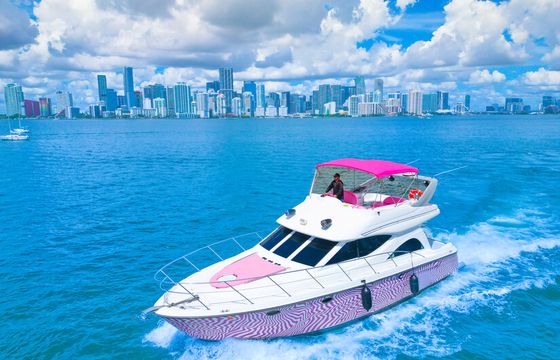 Enjoy MAXUM 46ft "Pink Lady" in Miami!