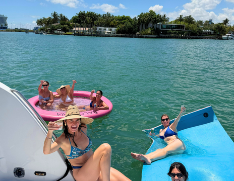 Enjoy MAXUM 46ft "Pink Lady" in Miami!