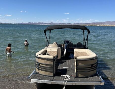 Lake Havasu Luxe — Massimo 24 Limited Lounge