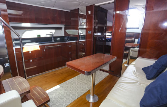 $700 hr | 14 ppl | Luxury Yacht