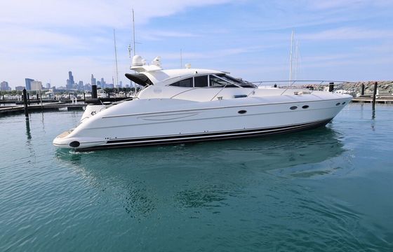 54ft Neptunus Express Cruiser Yacht - Chicago Yacht Experience