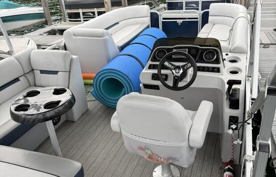 Luxury 22' Tritoon – Spacious, Smooth Ride & Family Fun