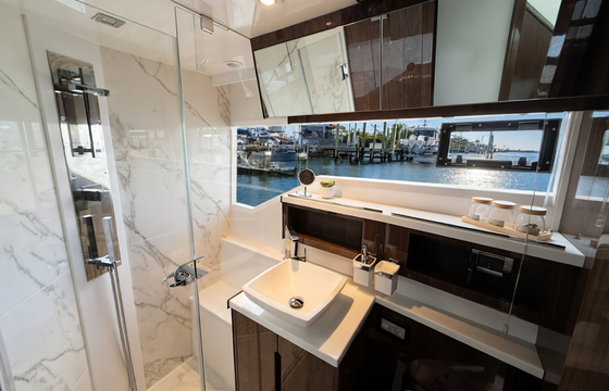 Exclusive 53ft 2022 Galeon 500 Fly - Captained Luxury in Tampa Bay
