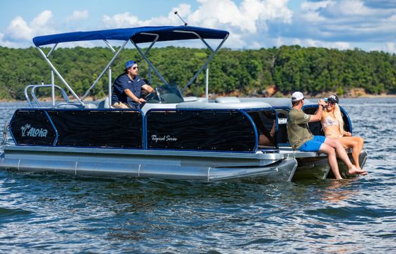 Aloha 25 Tritoon perfect for fun in the sun!  – Hidden Cove