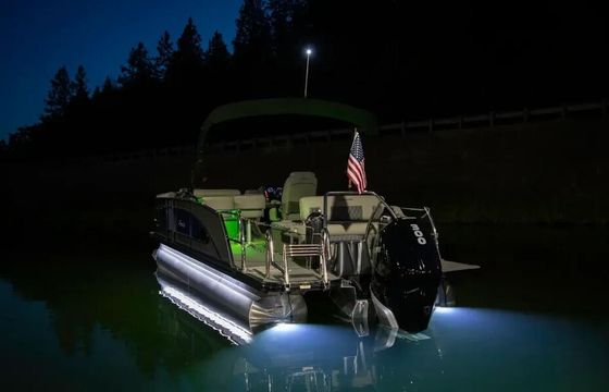 300hp Barletta 25' Ultimate Entertainer - water accessories included