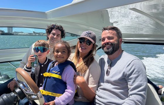Luxury Power Cruiser For 12 -Bay Tours, Fleet Week, Sunset &amp; Fireworks