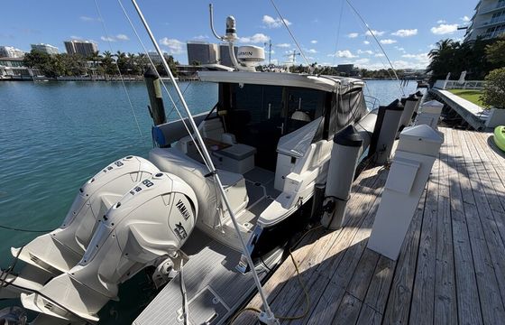2024 Regal 36XO – Like-New Luxury Crossover, Twin Power, Loaded Option