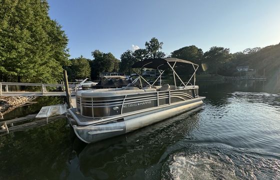 Cruiser and Tube Lake Norman Harris 240 Sunliner Tritoon