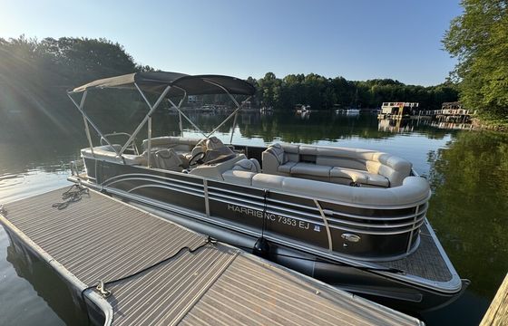 Cruiser and Tube Lake Norman Harris 240 Sunliner Tritoon
