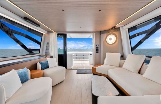 Brand New 2025 80 Azimut S8 - Italian Craftmanship in Miami!